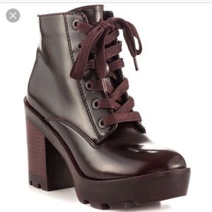 Aldo Serinna Round Toe synthetic booties 6.5